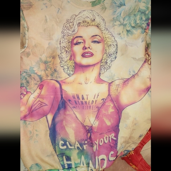 Royal fantasy Marilyn Monroe jumper print pattern tattoo - S - Picture 5 of 5